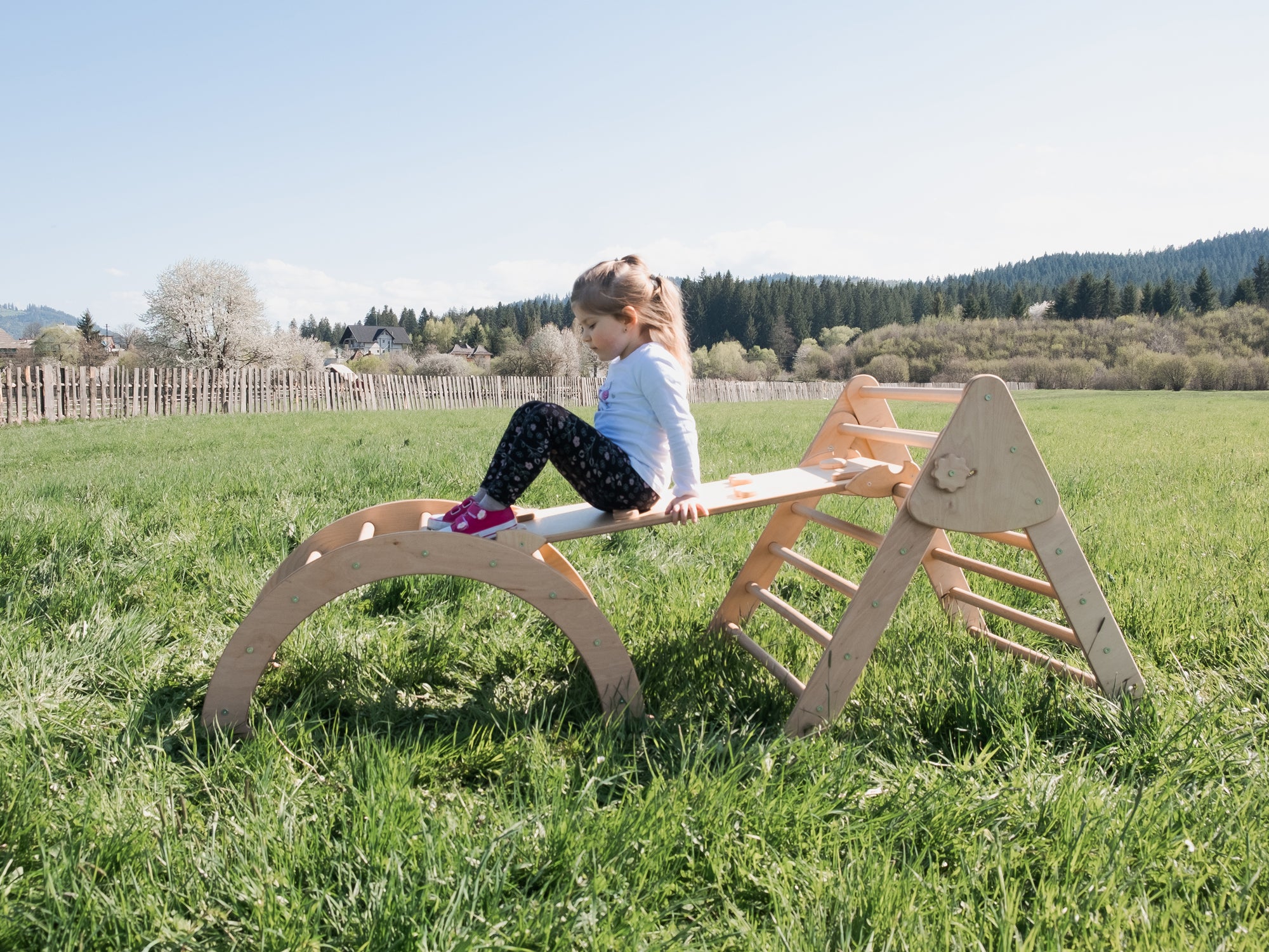 Farnora Decor - furniture manufacturer montessori climbing toys
– FarnoraDecor